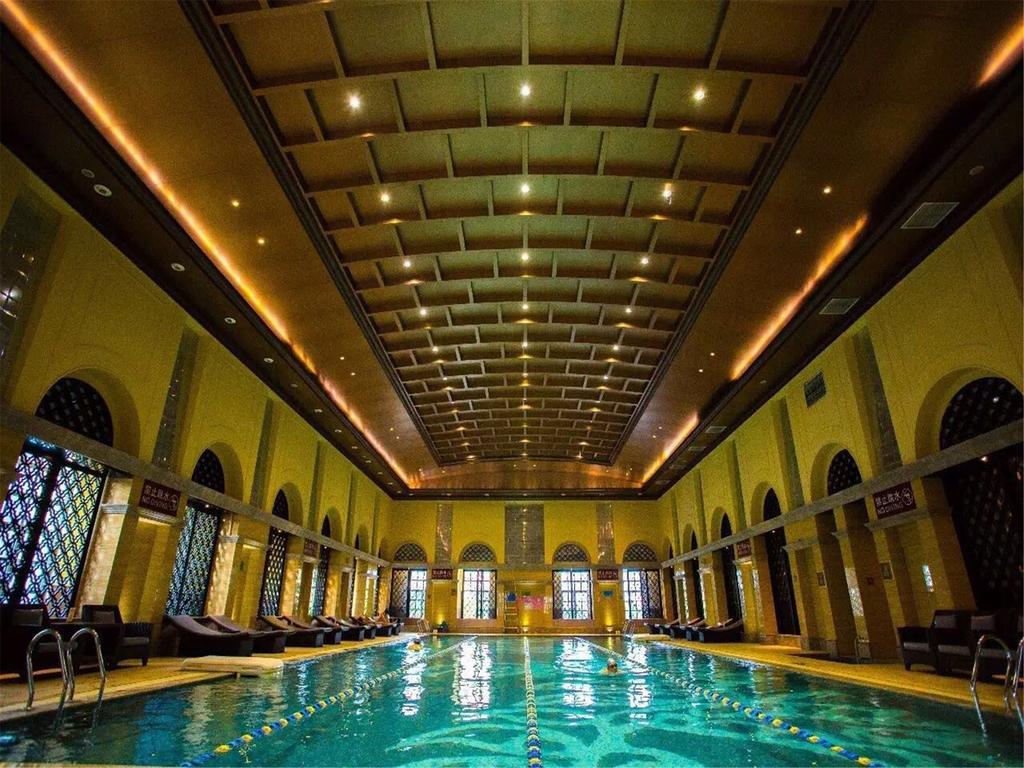 Luxury Blue Horizon Hotel Dongying Exterior photo